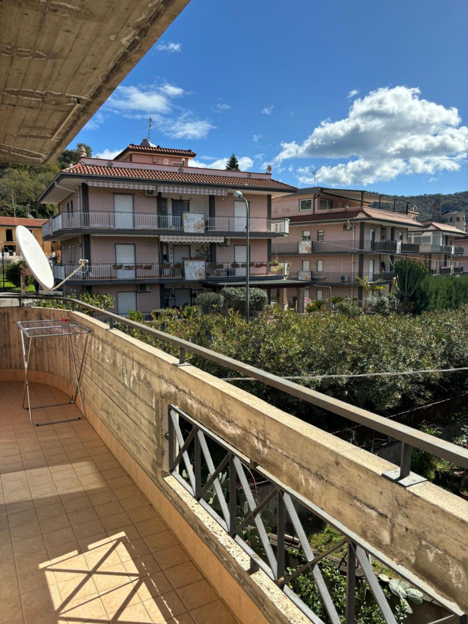 Il Sole Dell'Alcantara Leilighet Gaggi Eksteriør bilde